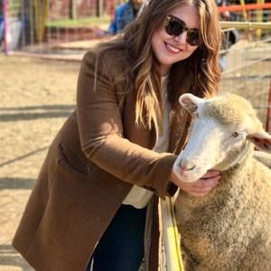 Meet your Posher, Karianna